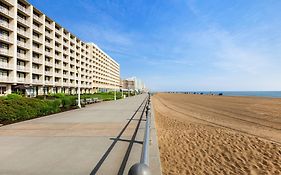 Country Inn And Suites in Virginia Beach